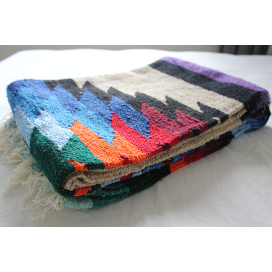 Folded blanket - Mexican